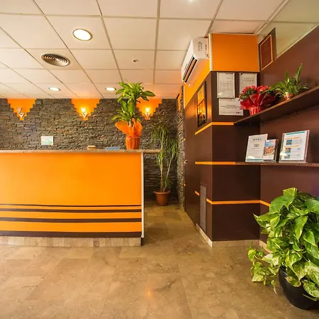 Ona Jardines Paraisol 公寓式酒店 2*