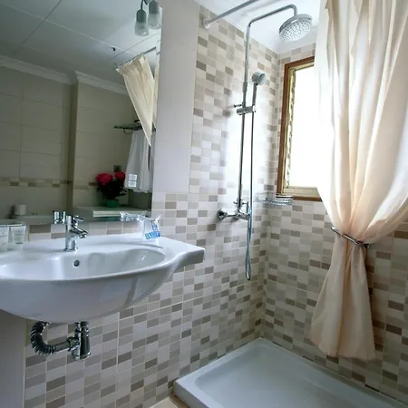 Ona Jardines Paraisol Apart Otel Salou
