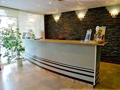 Ona Jardines Paraisol Apart Otel Salou